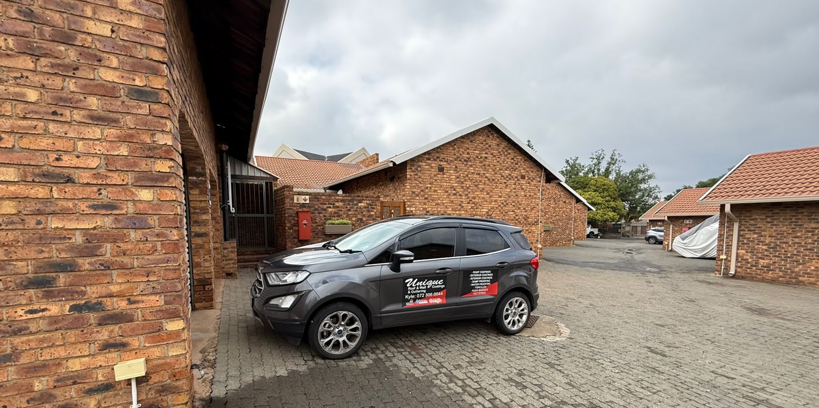 WhatsApp Image 2025-11-10 at 09.30.25